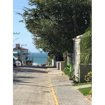 Confortável Apartamento 3 quartos na Praia de Bombas Bombinhas Exterior foto