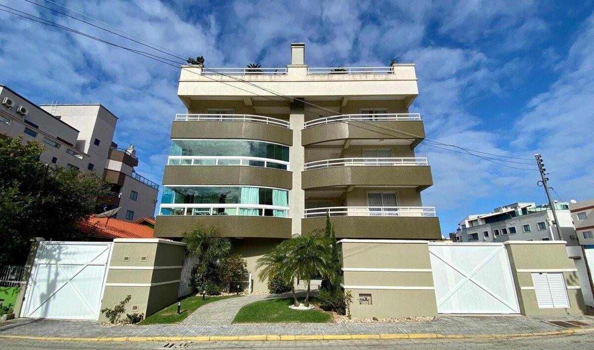 Confortável Apartamento 3 quartos na Praia de Bombas Bombinhas Exterior foto
