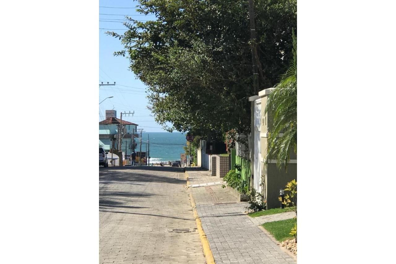 Confortável Apartamento 3 quartos na Praia de Bombas Bombinhas Exterior foto